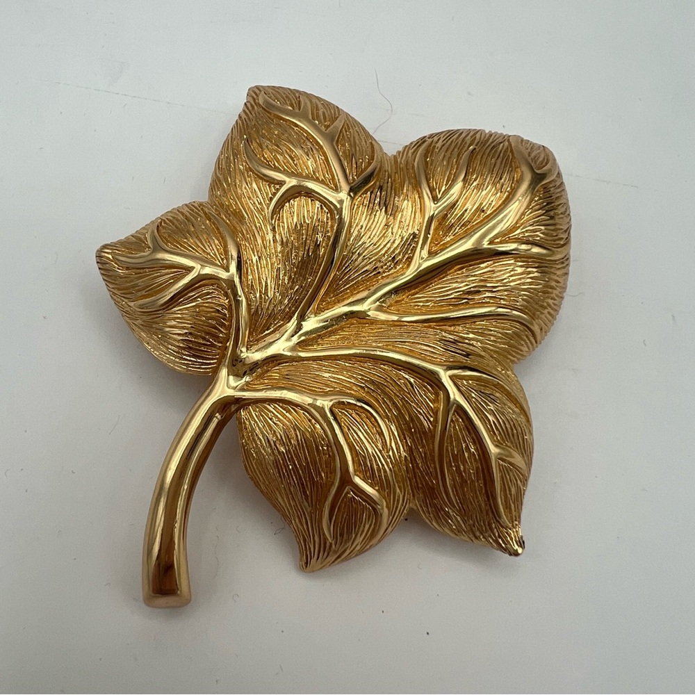 Dior Vintage Leaf Brooch
